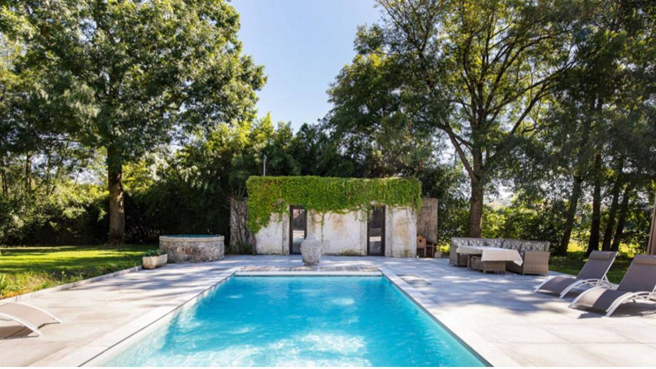 Luxurious equestrian property  Haute-Garonne