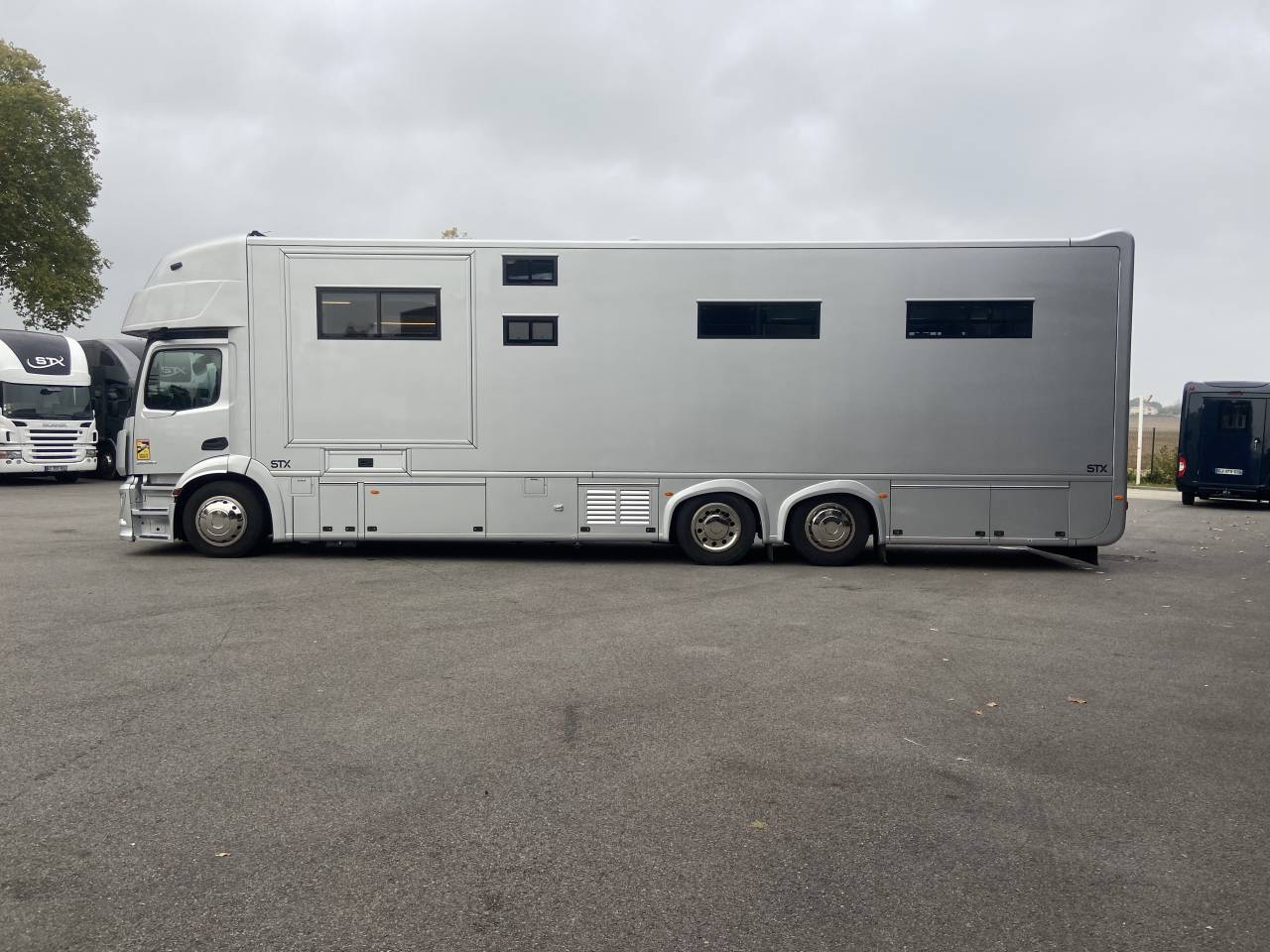 Horsebox NON-HGV AKX  2024 Used