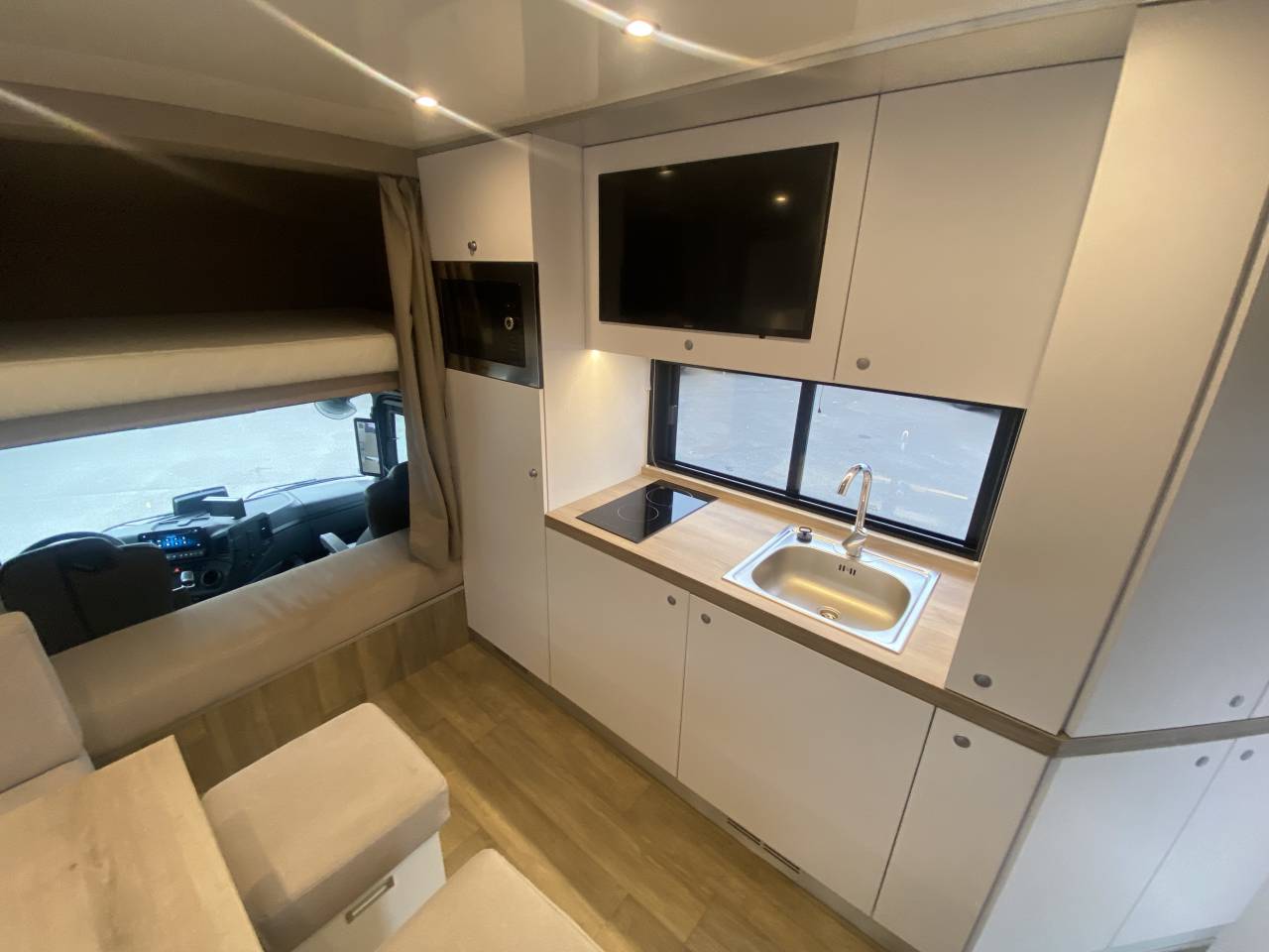 Horsebox NON-HGV AKX  2024 Used