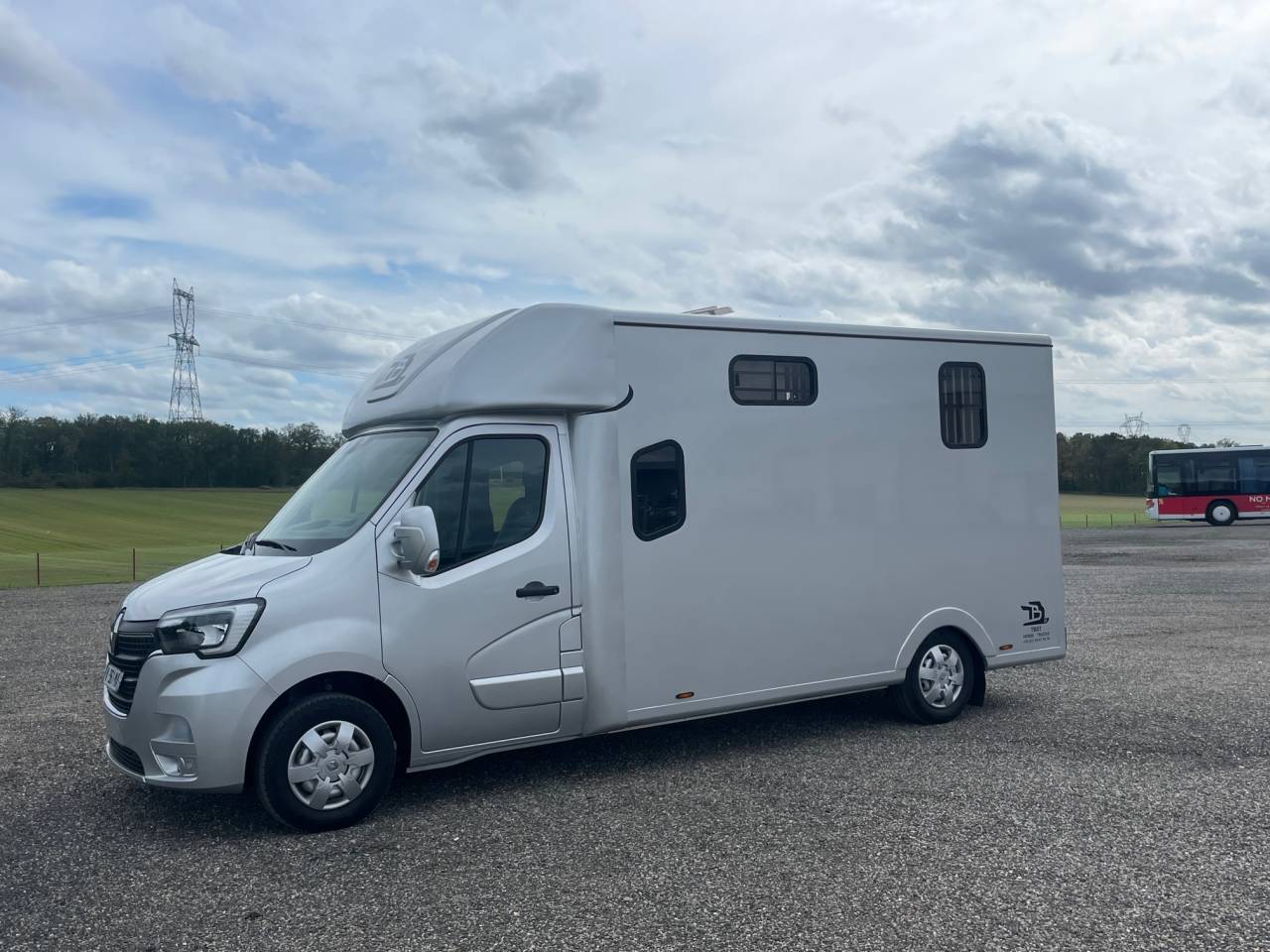 Horsebox HGV TBST Renault Master 2023 Used