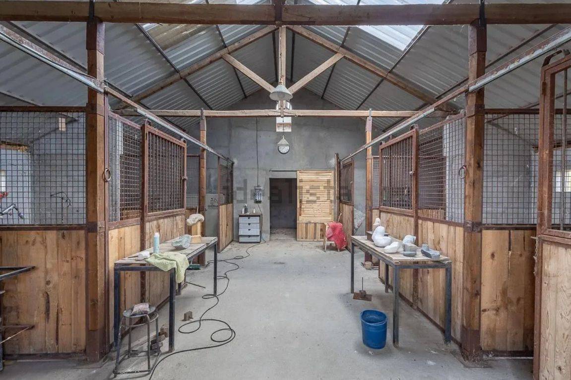 Land with House and Stables in Spain