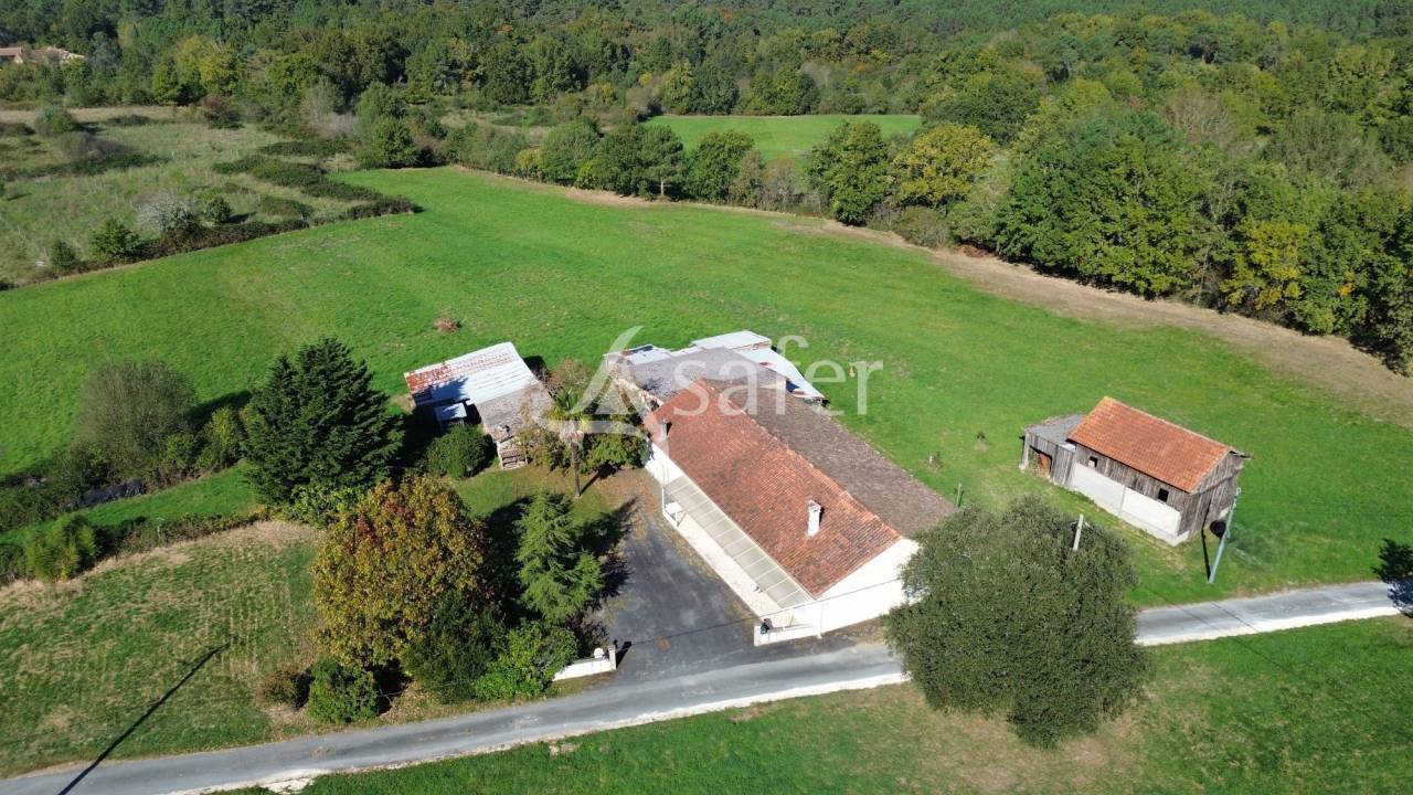 Equestrian property  Dordogne