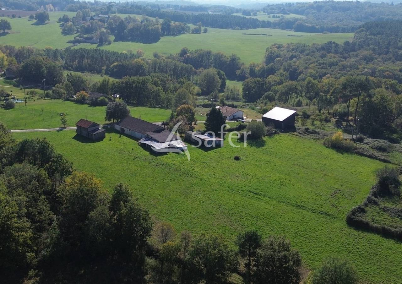 Equestrian property  Dordogne