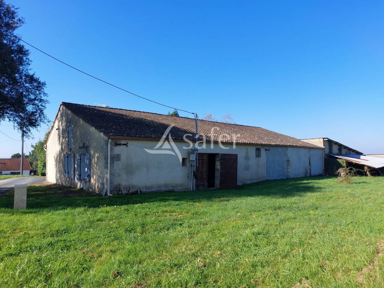 Equestrian property  Dordogne