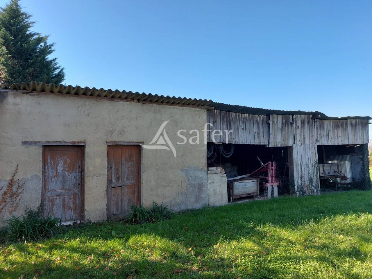 Equestrian property  Dordogne