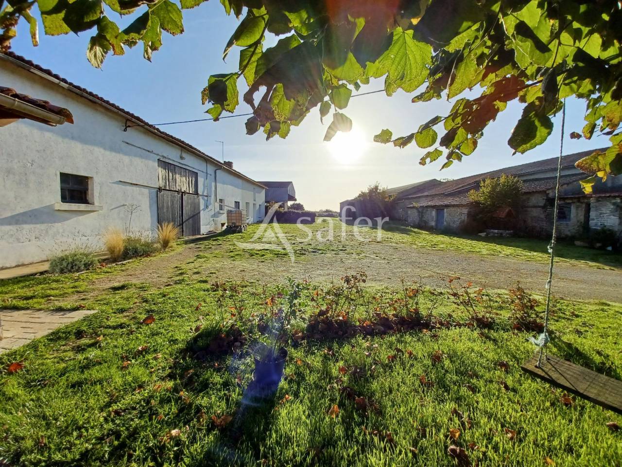 Other country property  Charente