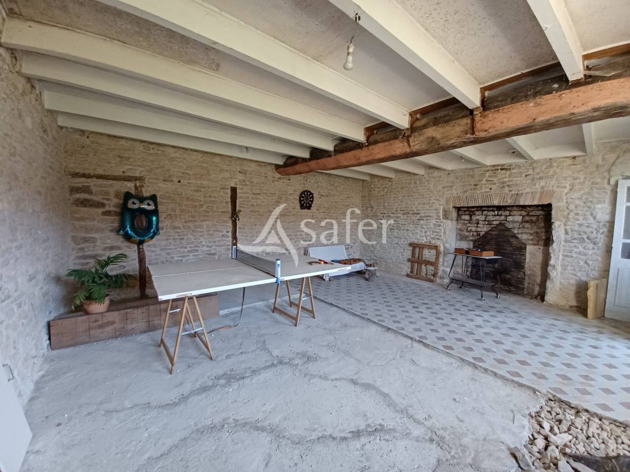 Other country property  Charente