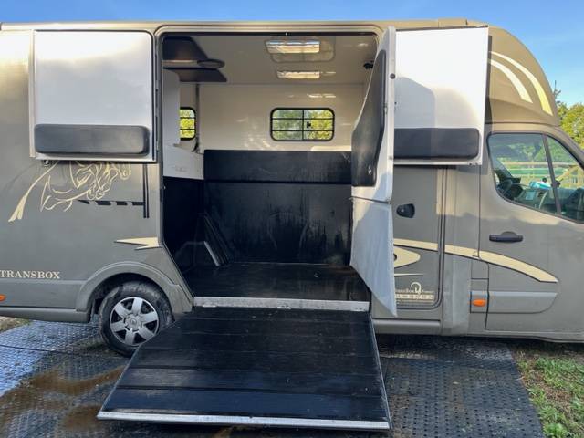 Horsebox HGV Trans Box RM08 2018 Used