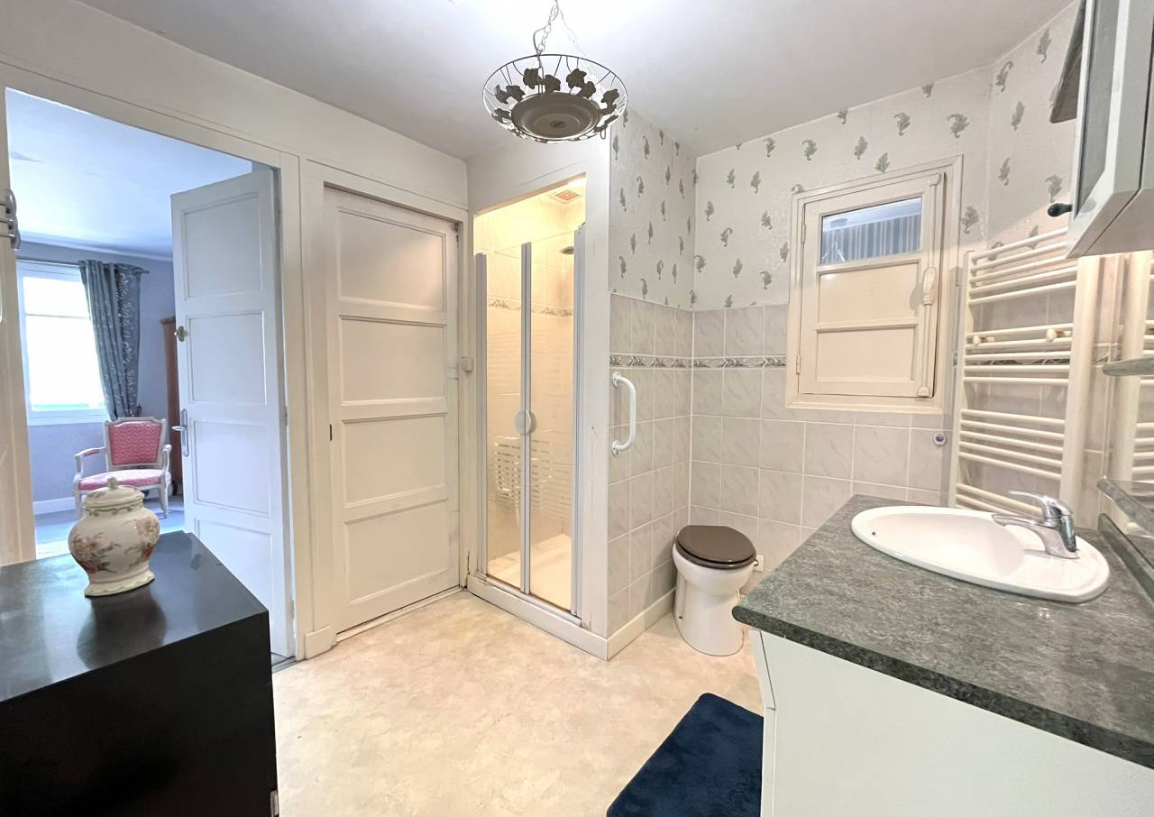 Luxurious equestrian property  Ain