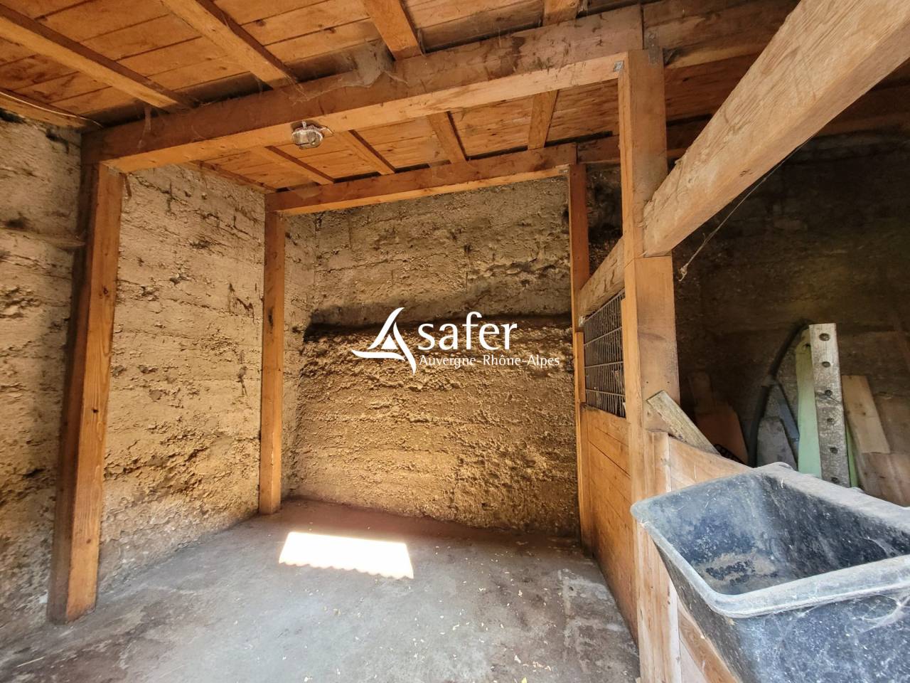 Other country property  Drôme