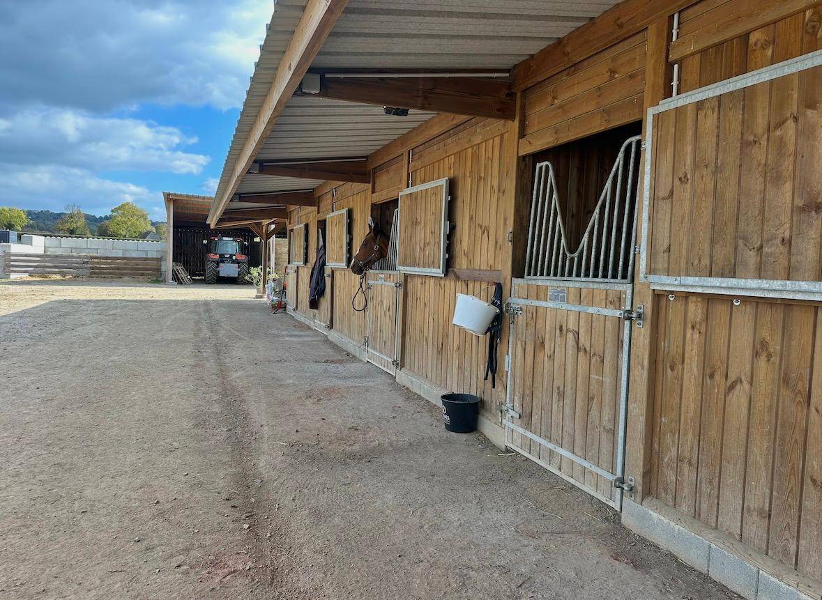 Livery yard  Calvados