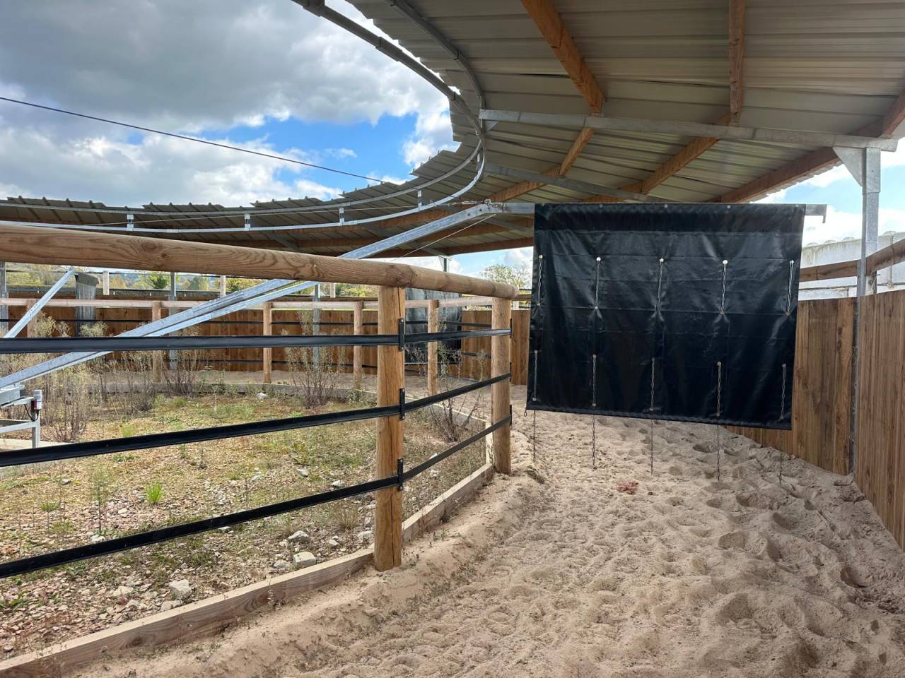 Livery yard  Calvados