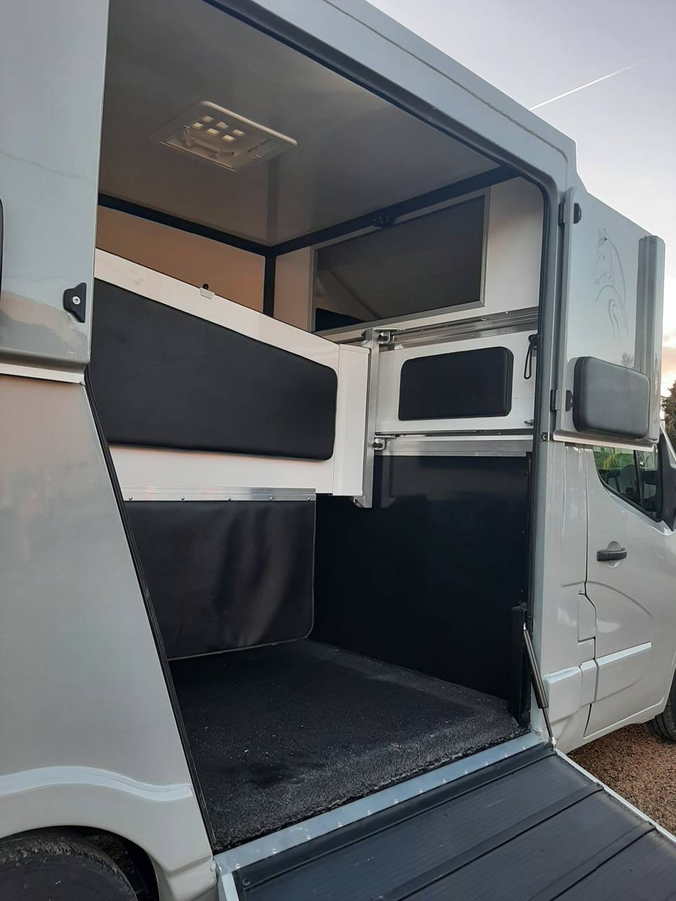 Horsebox HGV Renault Master 3 2018 Used