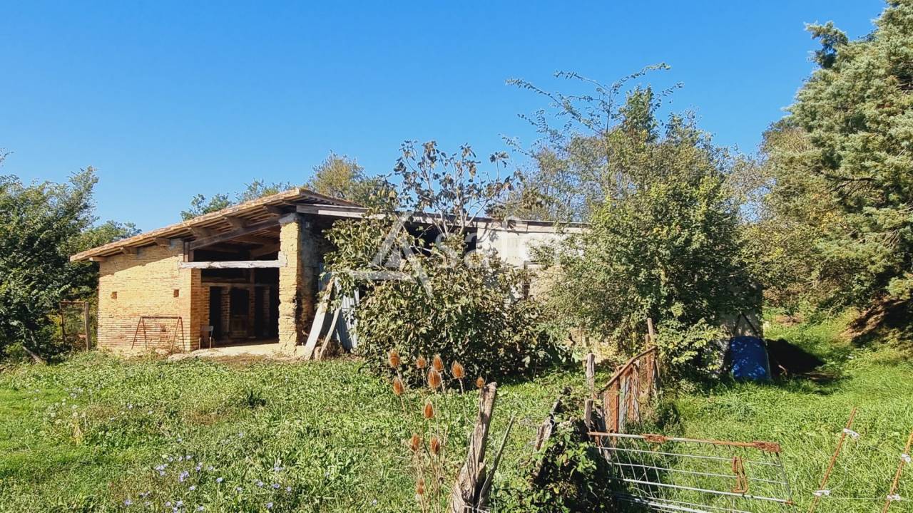 Other agricultural property  Gers