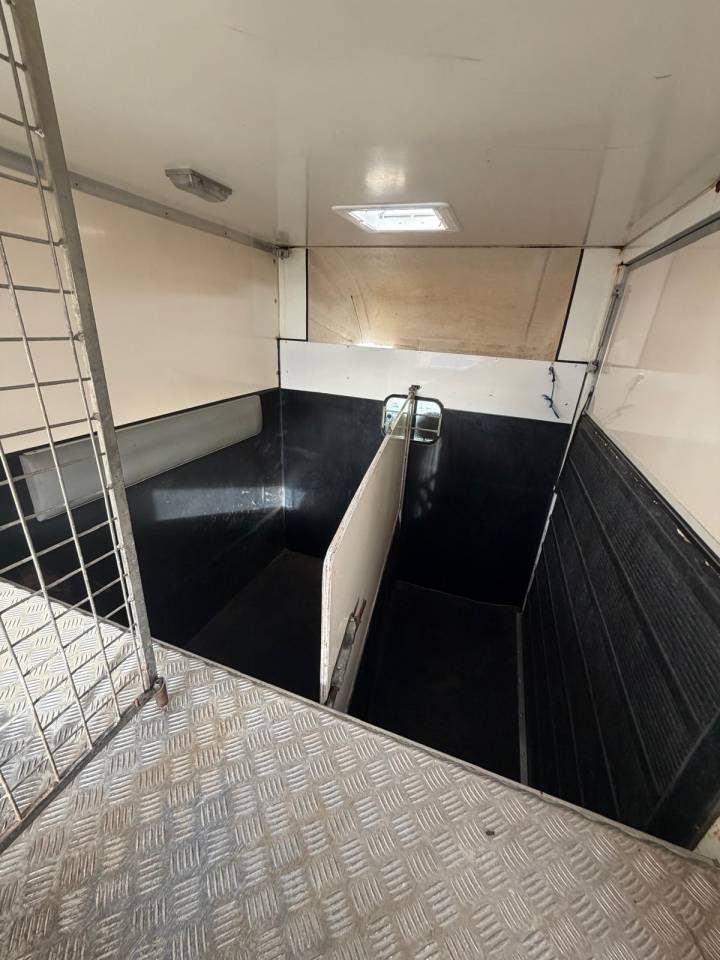 Horsebox HGV Les Vans ACR Jumper 2007 Used
