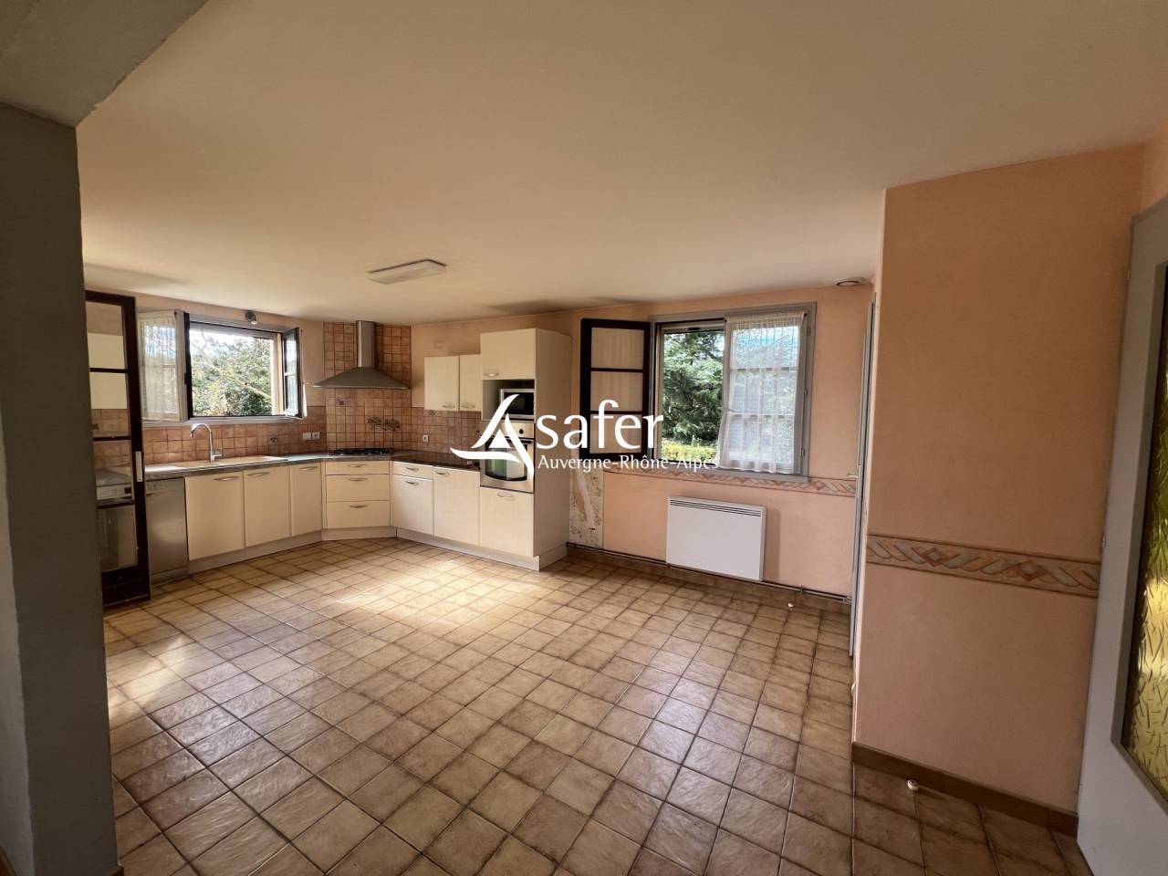 Other country property  Rhône