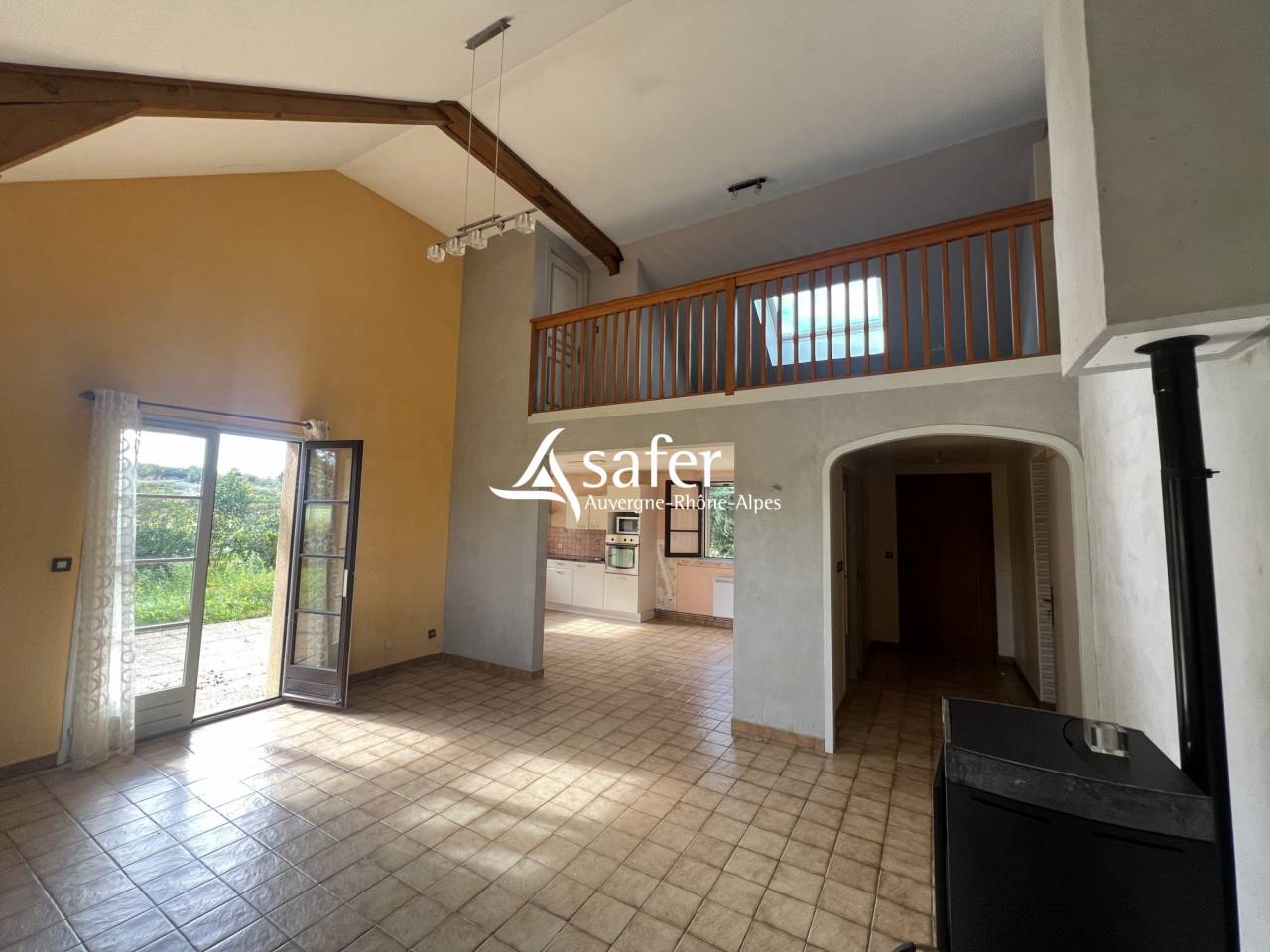 Other country property  Rhône