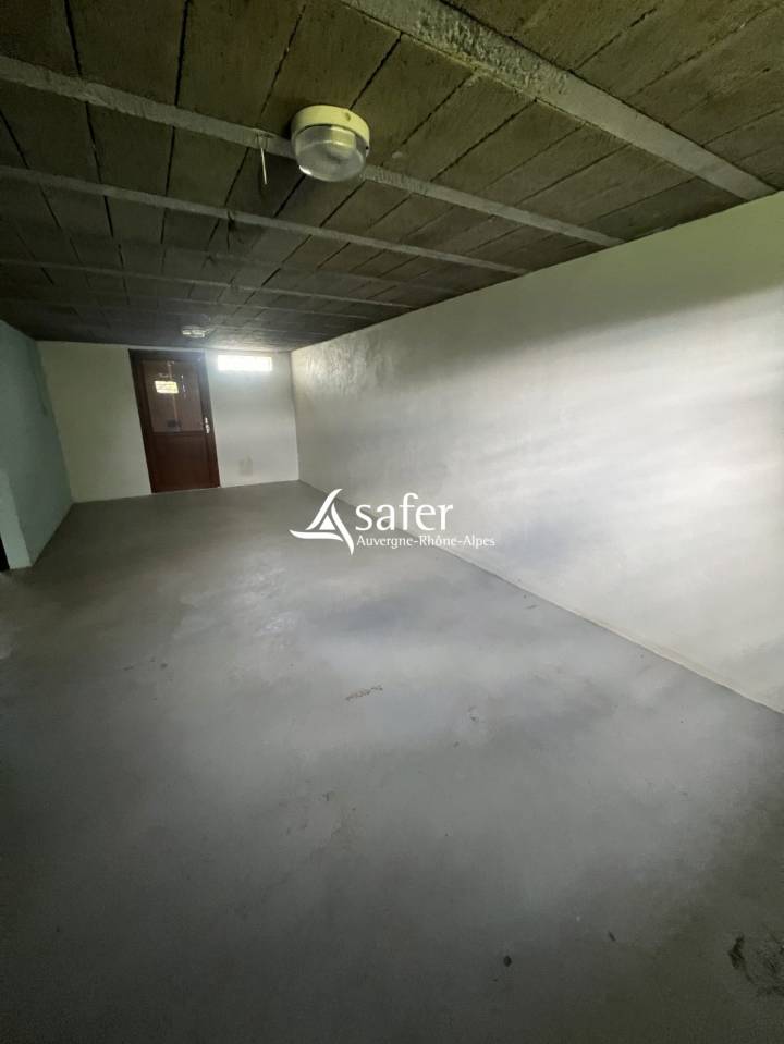 Other country property  Rhône