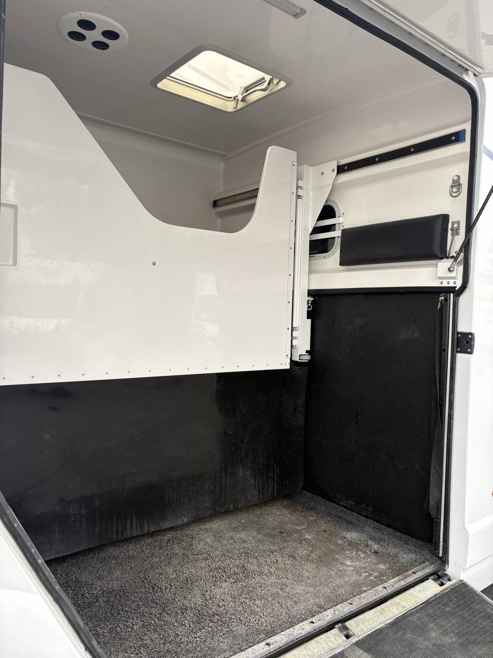 Horsebox HGV Barbot D5 2023 Used