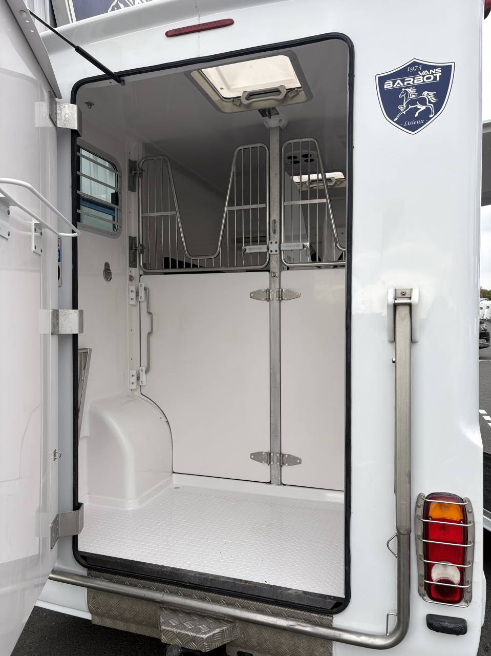 Horsebox HGV Barbot D5 2023 Used