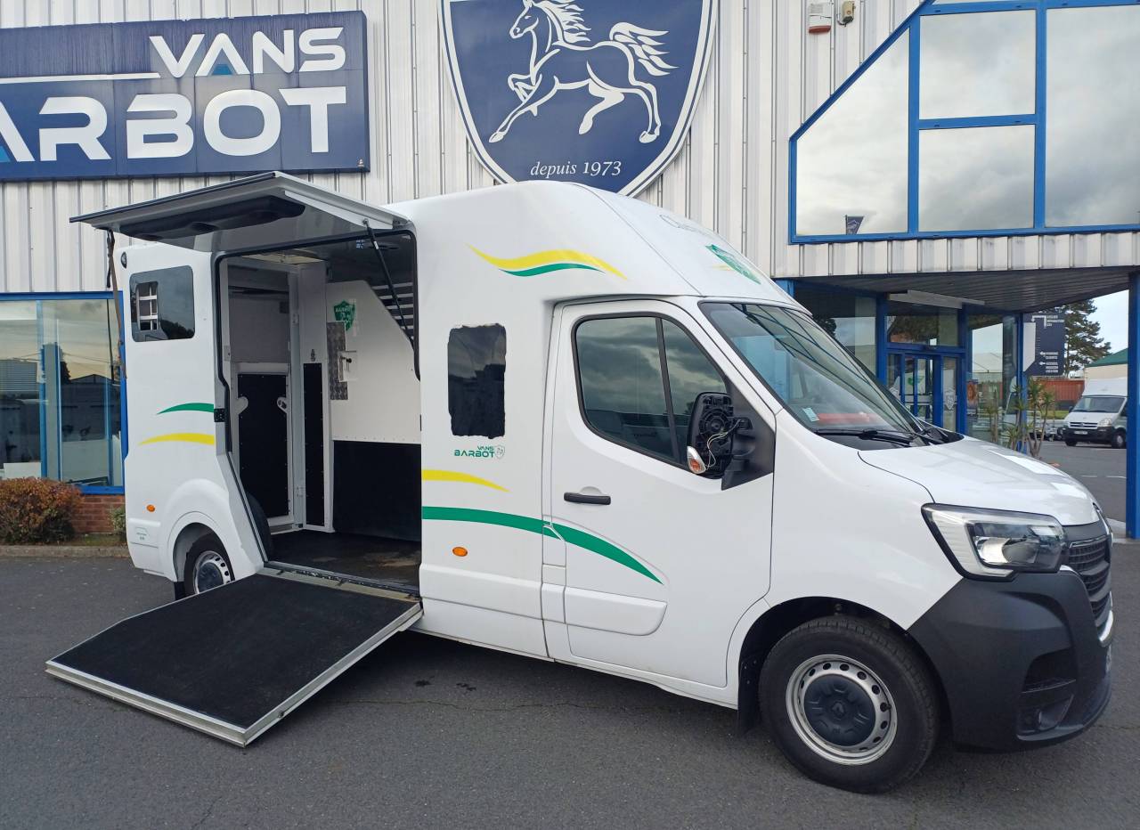 Horsebox HGV Barbot D5 2023 Used
