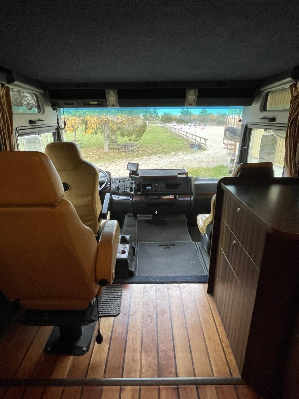 Horsebox NON-HGV Roelofsen Man  2005 Used