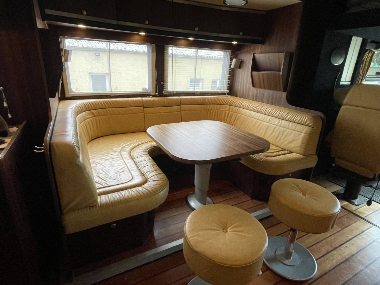 Horsebox NON-HGV Roelofsen Man  2005 Used