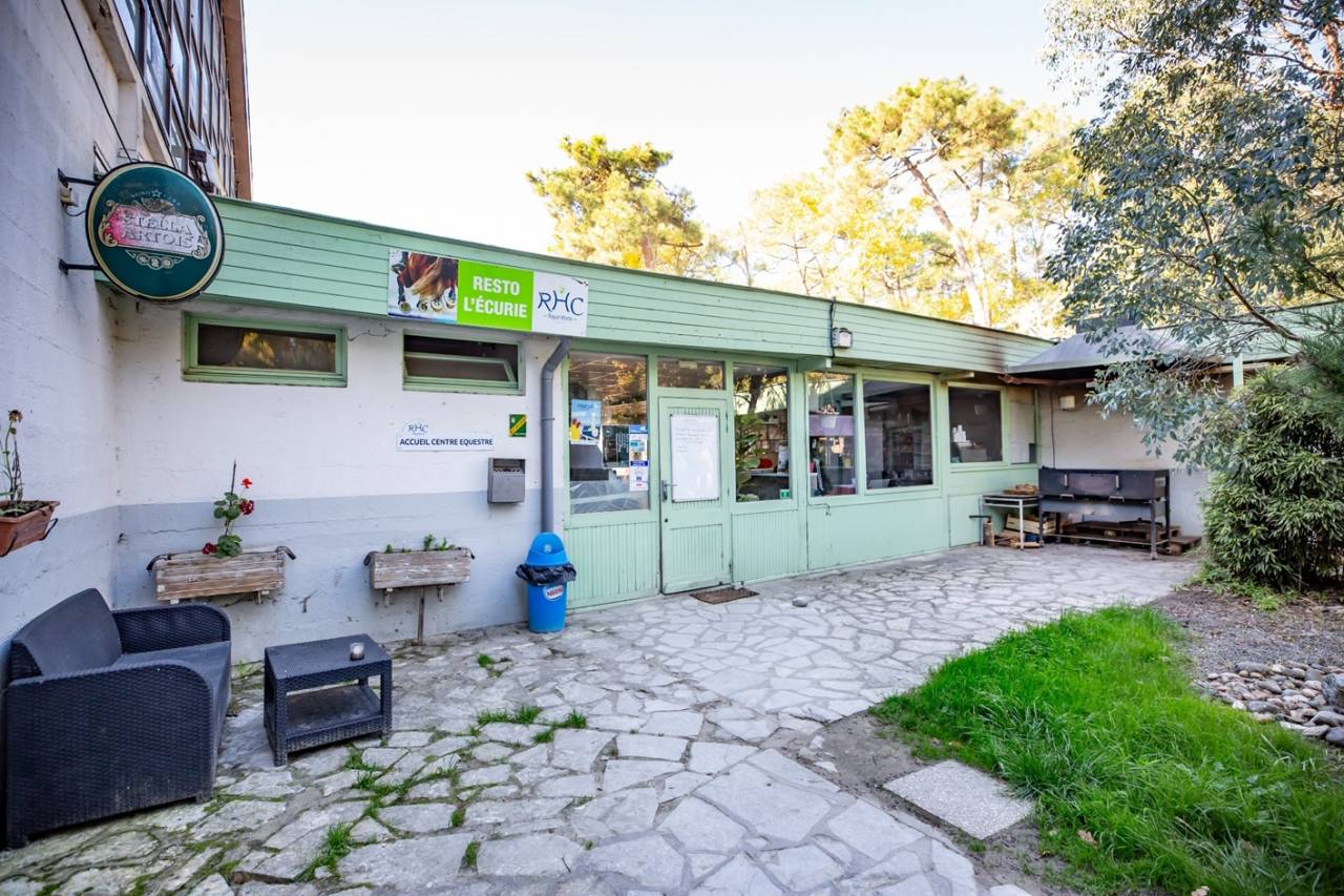 Riding school  Charente-Maritime