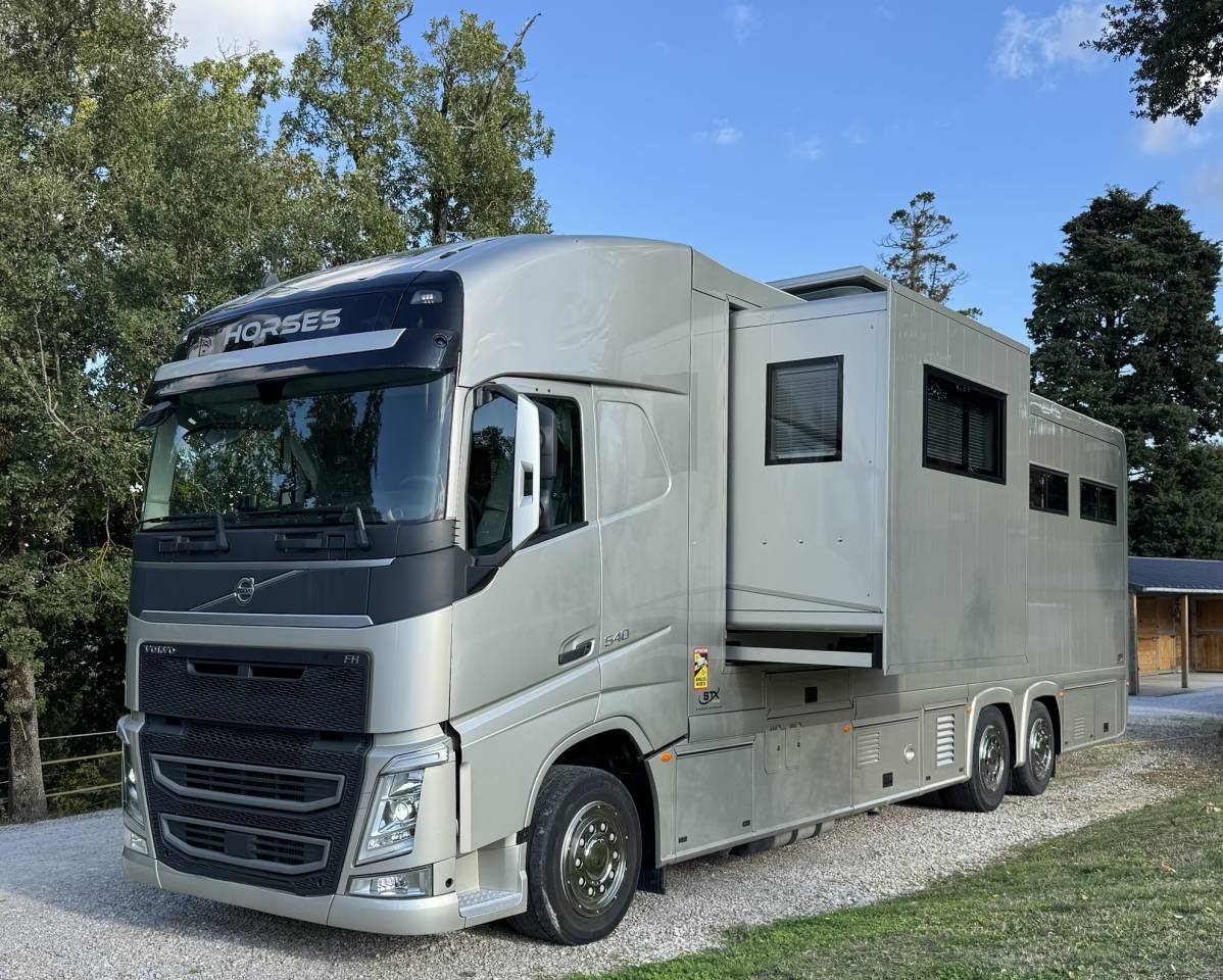 Horsebox NON-HGV STX VOLVO 2020 Used