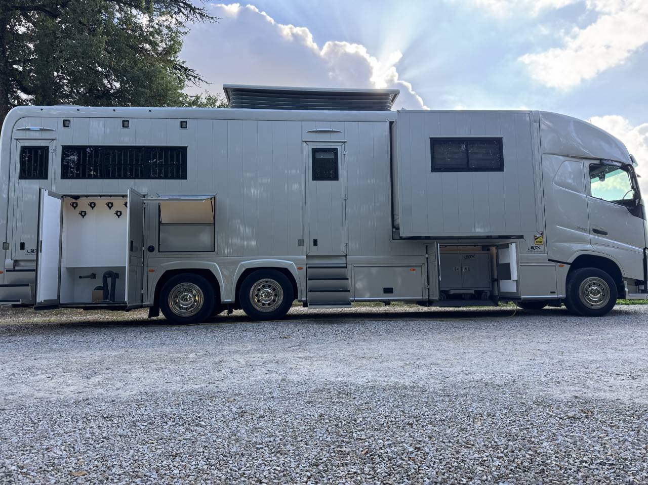 Horsebox NON-HGV STX VOLVO 2020 Used