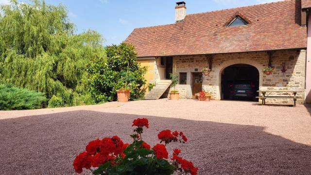 Equestrian property  Saône-et-Loire