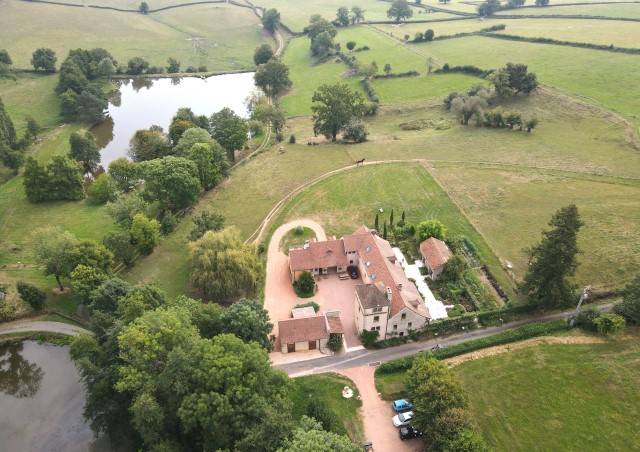 Equestrian property  Saône-et-Loire