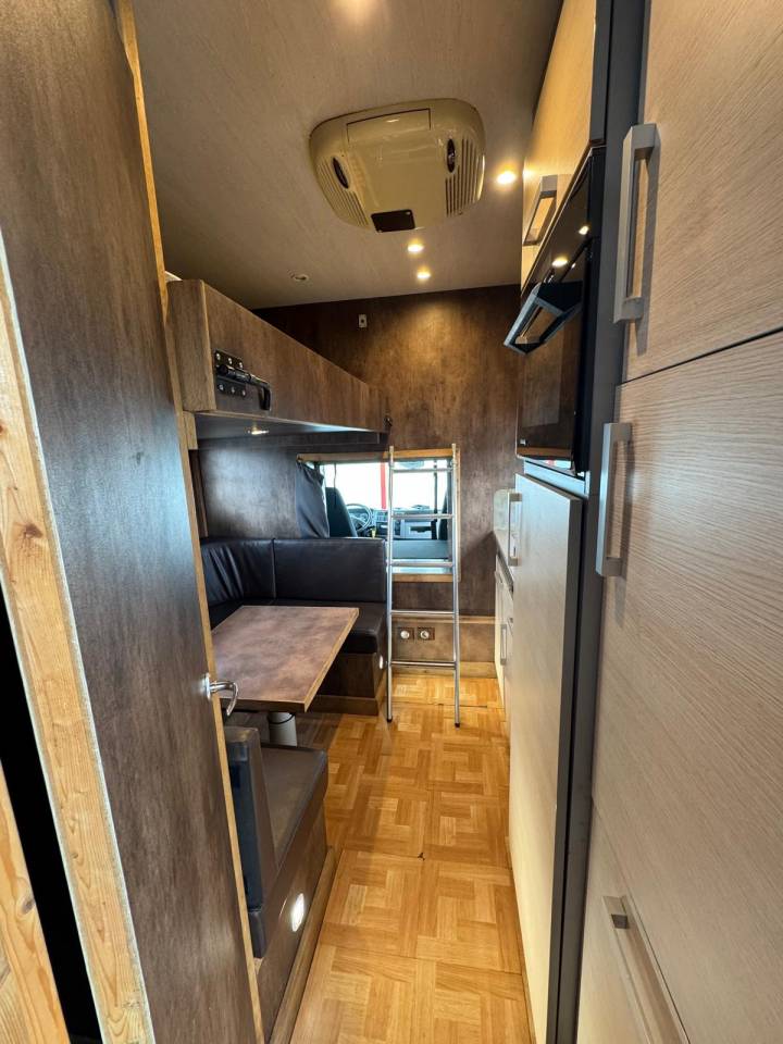 Horsebox NON-HGV Volvo VOLVO 2009 Used