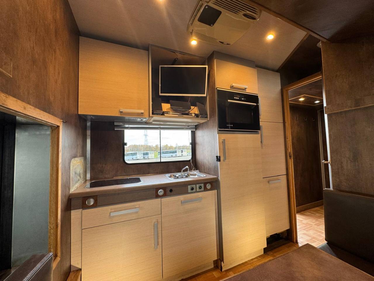 Horsebox NON-HGV Volvo VOLVO 2009 Used