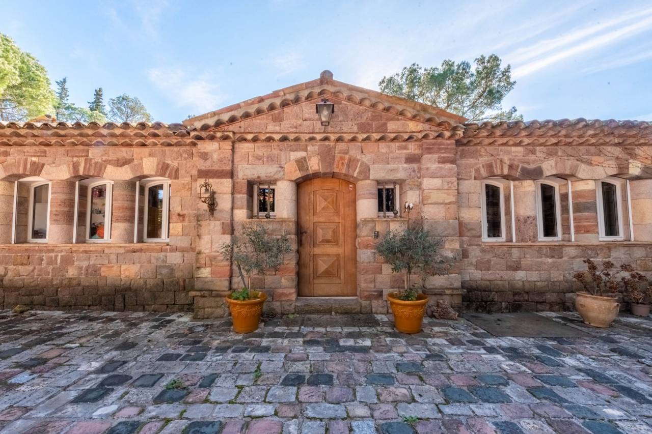 Equestrian property  Var