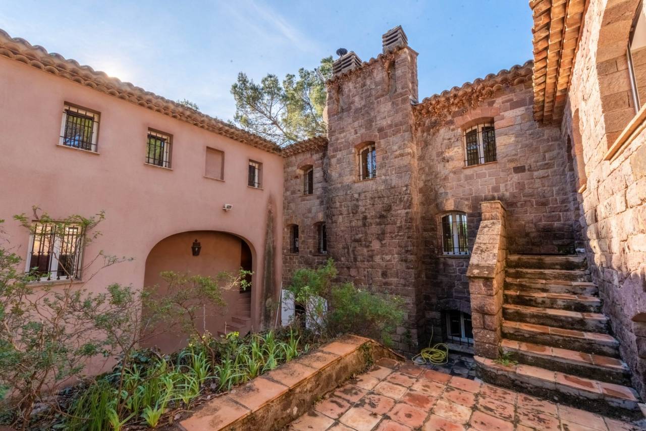 Equestrian property  Var