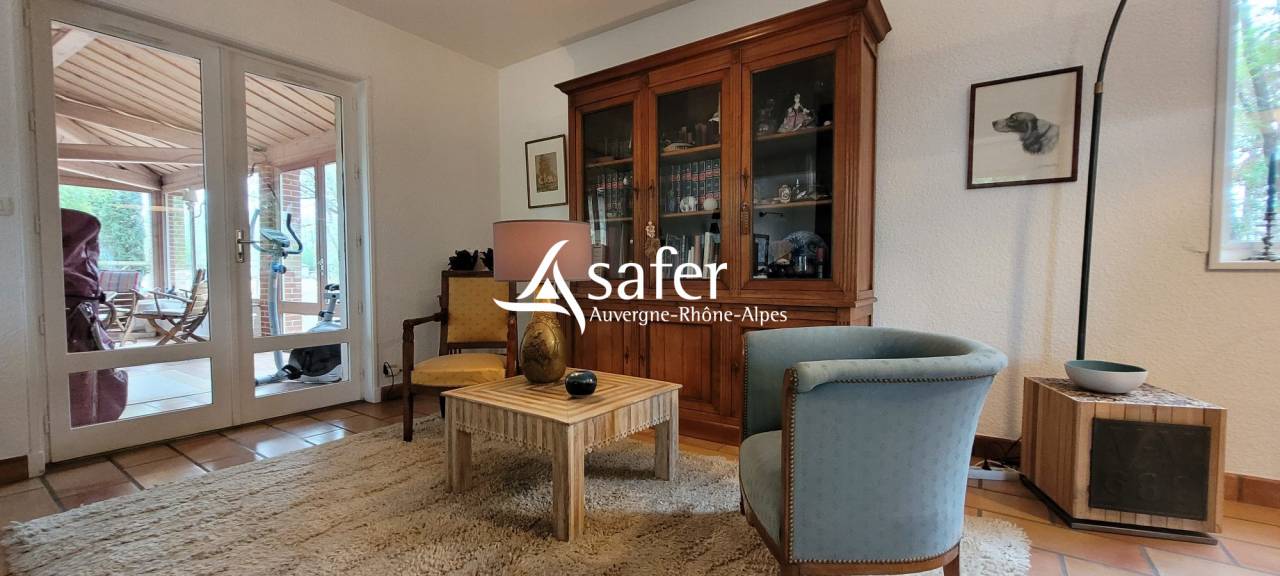 Other country property  Loire