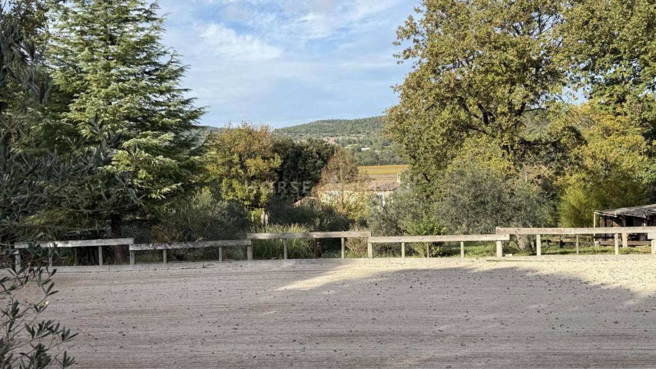 Equestrian property  Var