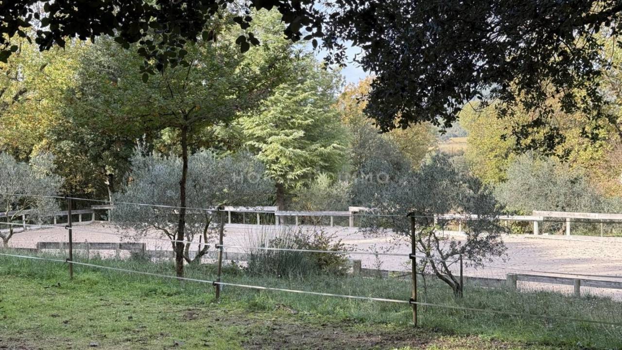 Equestrian property  Var
