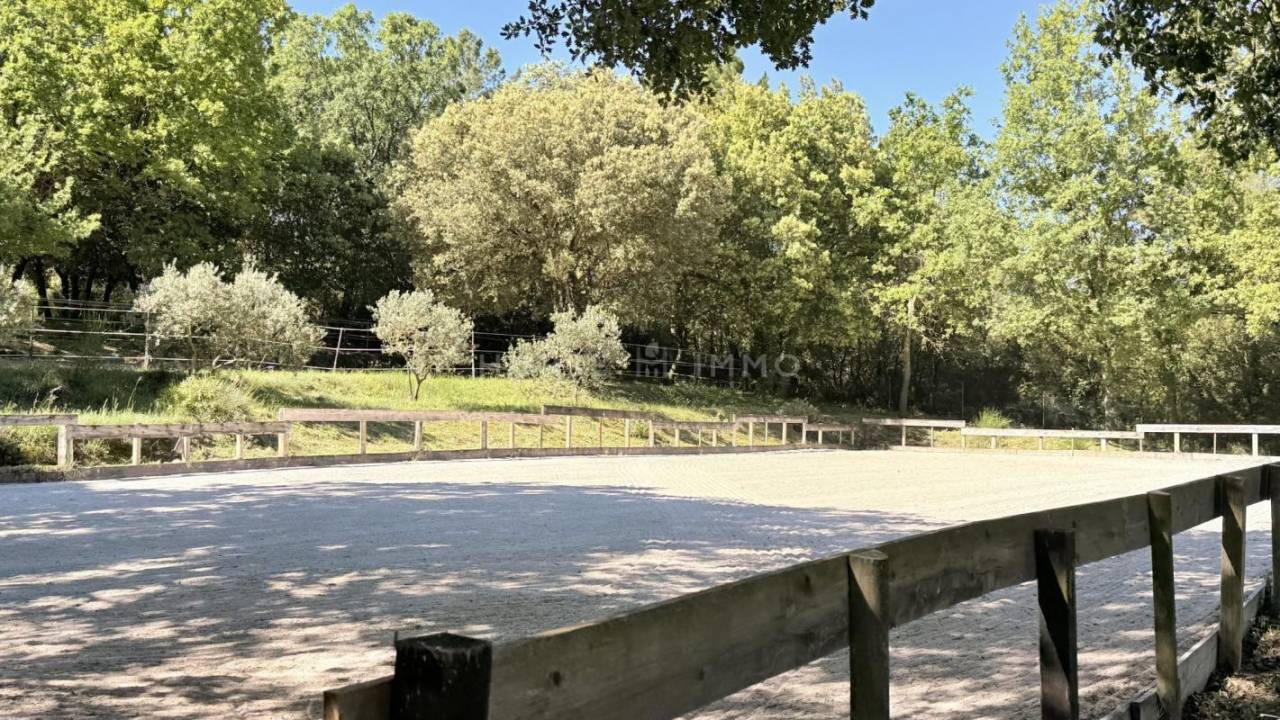 Equestrian property  Var