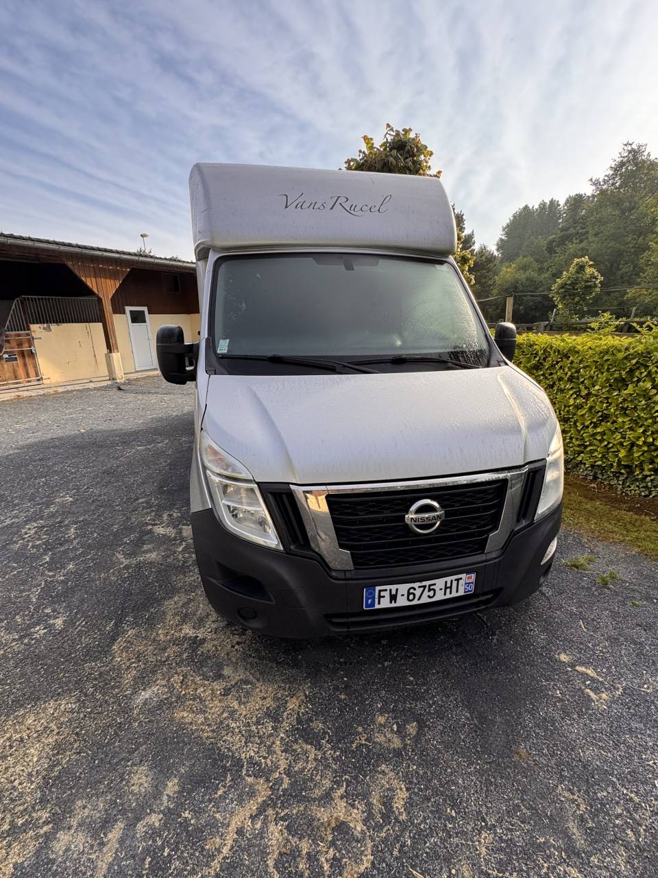 Horsebox HGV Nissan Nv400 2021 Used