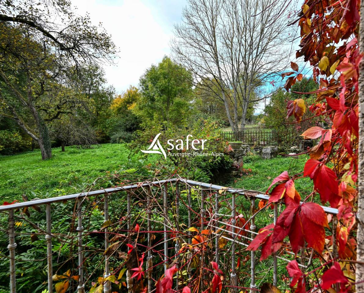 Other country property  Rhône