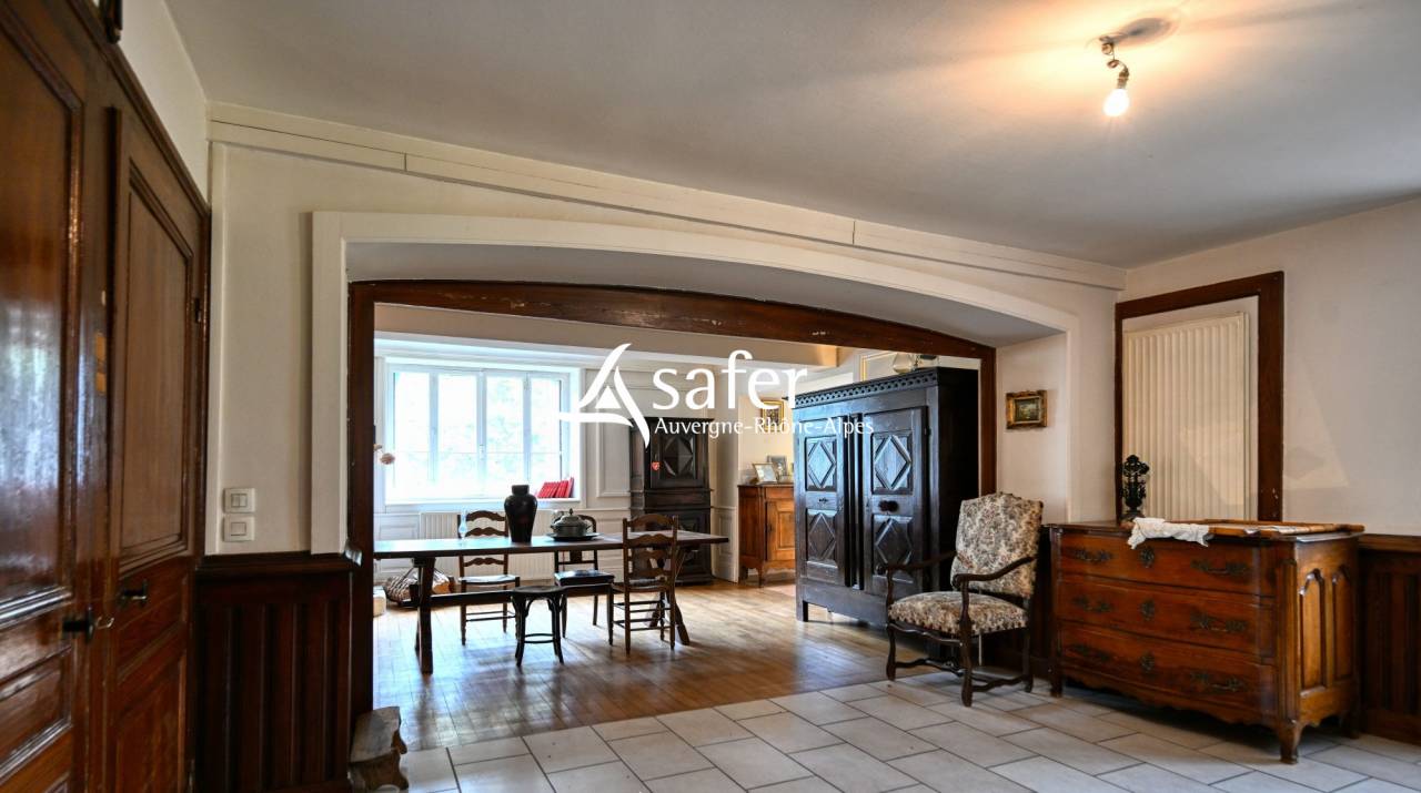 Other country property  Rhône