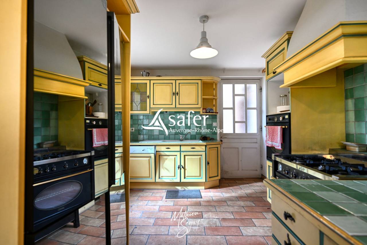 Other country property  Rhône