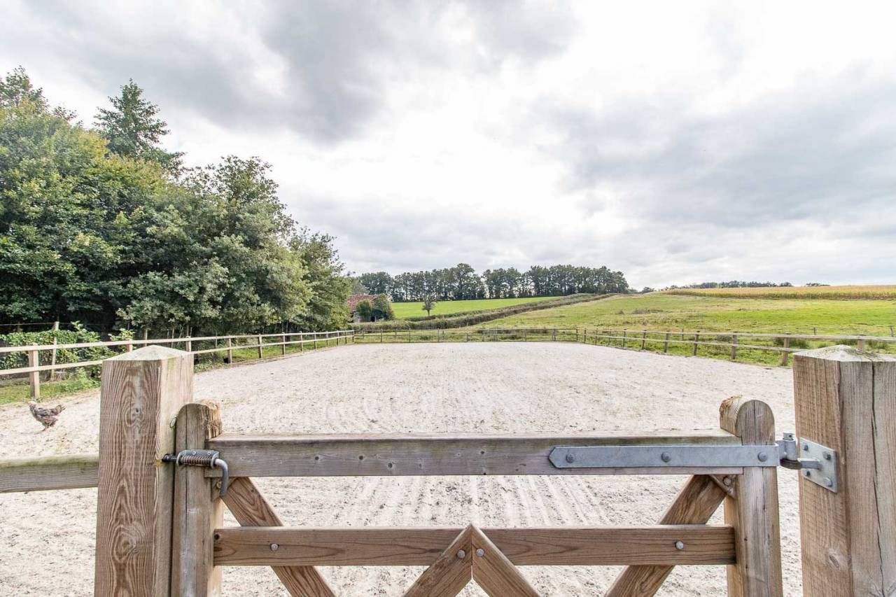 Equestrian property  Nièvre