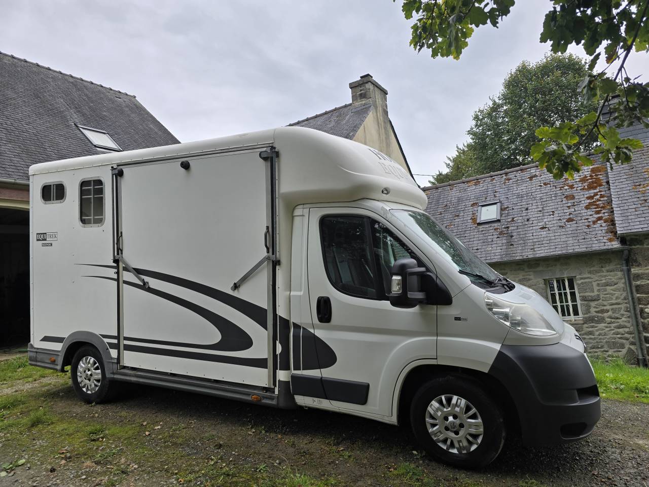Horsebox HGV Equi-Trek Sonic 2012 Used