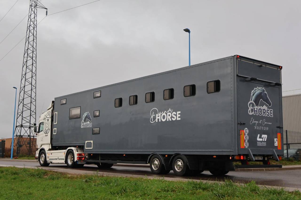 Semitrailer Scania SEMIE REMORQUE 10 PLACES 2021 Used