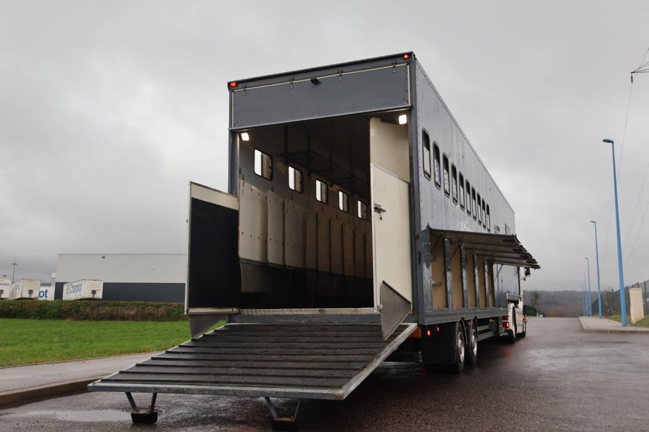 Semitrailer Scania SEMIE REMORQUE 10 PLACES 2021 Used