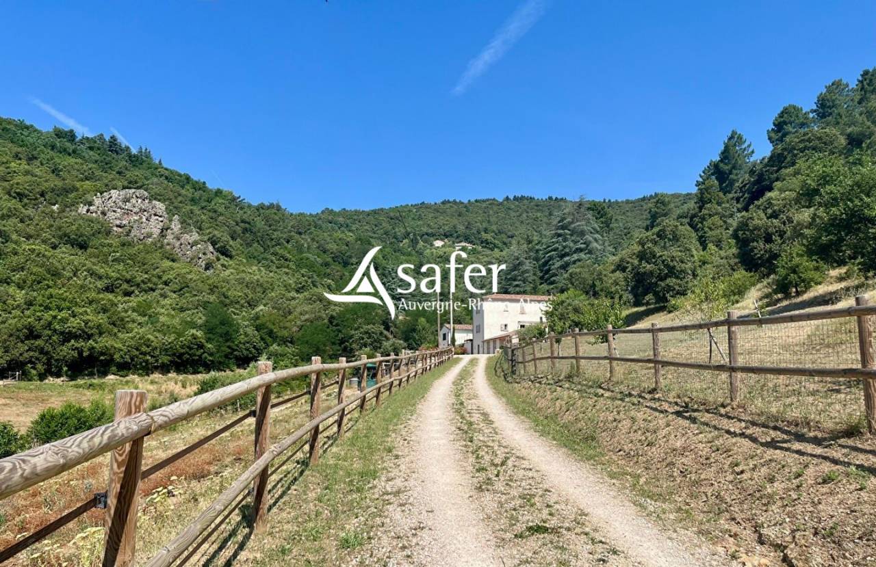 Equestrian property  Ardèche