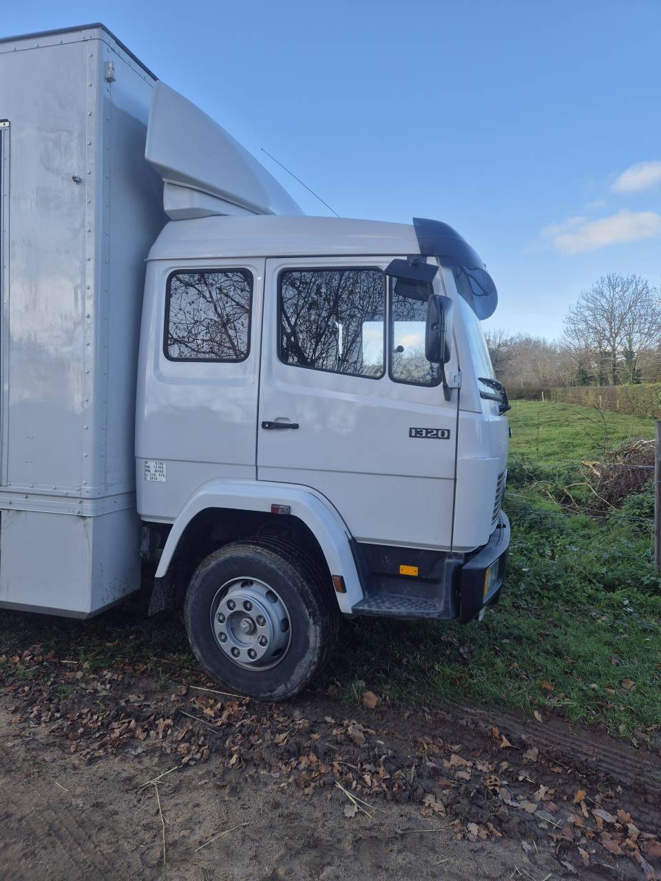 Horsebox NON-HGV Mercedes 1320 1987 Used